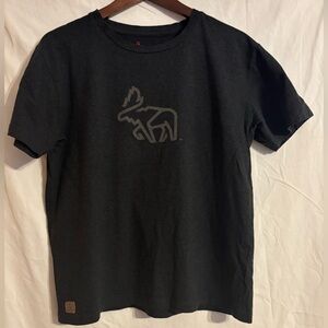 Western Rise minimalist moose logo short sleeve small T-shirt 60% cotton.